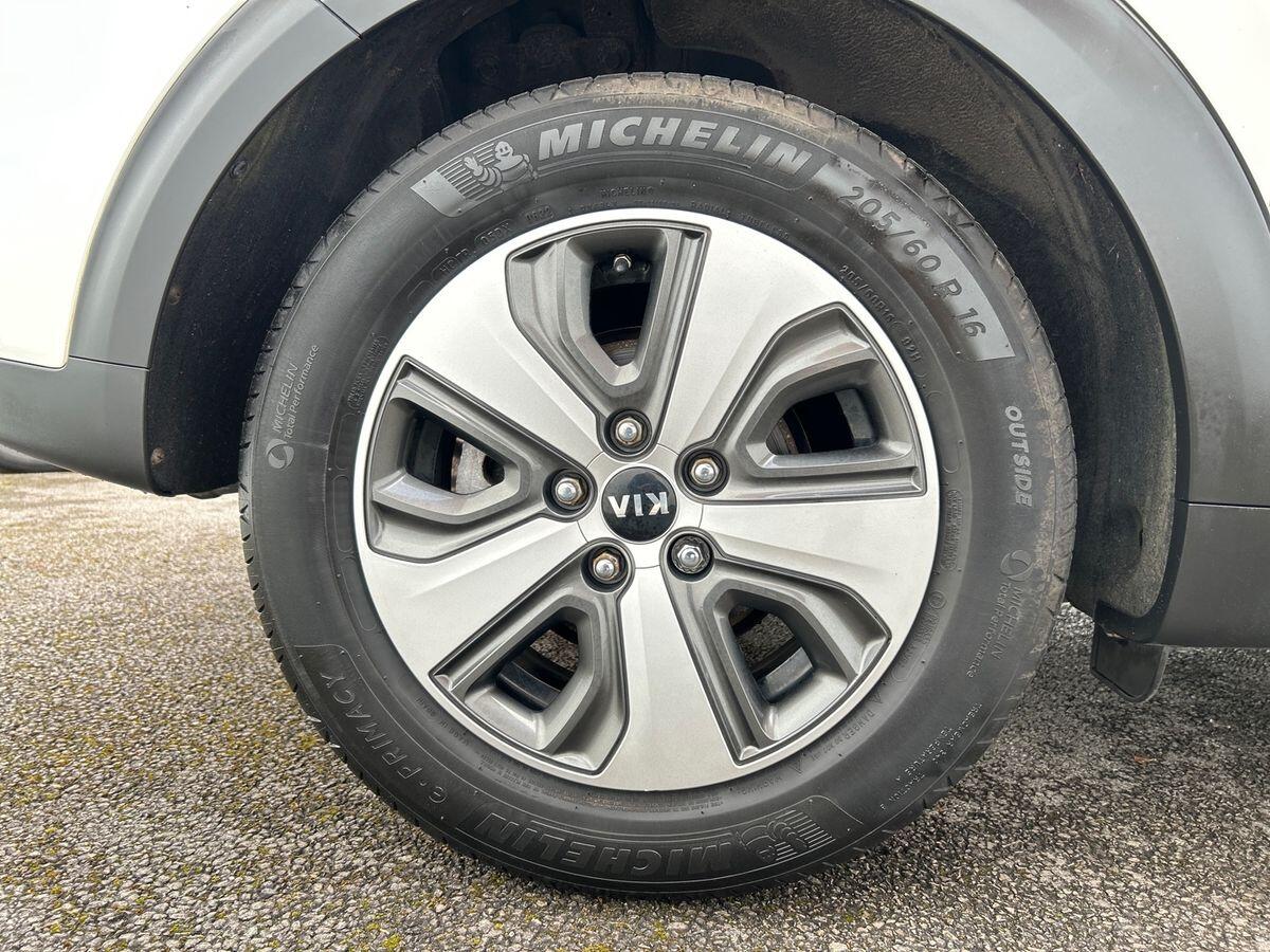 Used Kia Niro 2017 for sale - 78084127: Photo 12