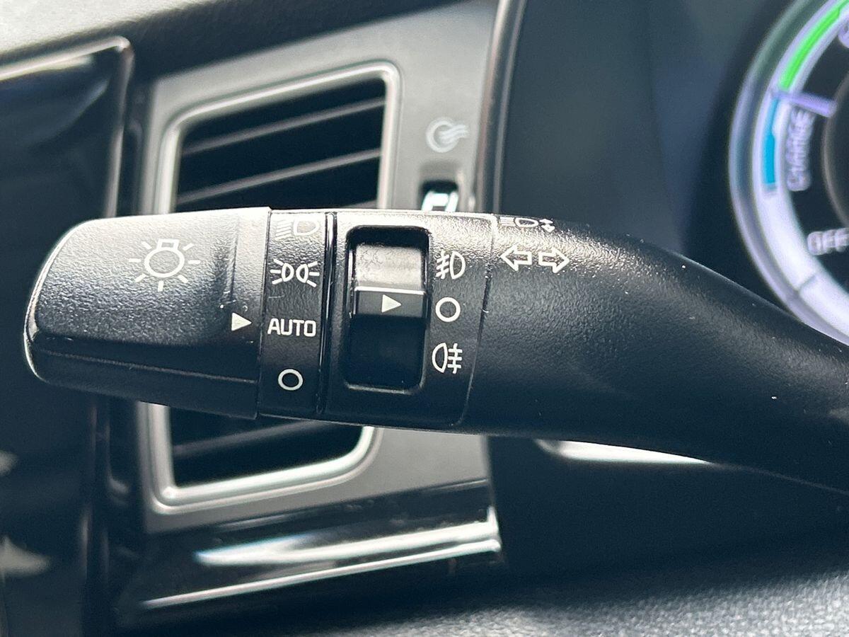 Used Kia Niro 2017 for sale - 78084127: Photo 31