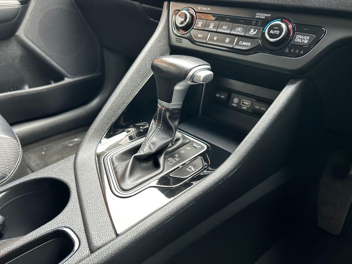 Used Kia Niro 2017 for sale - 78084127: Photo 40