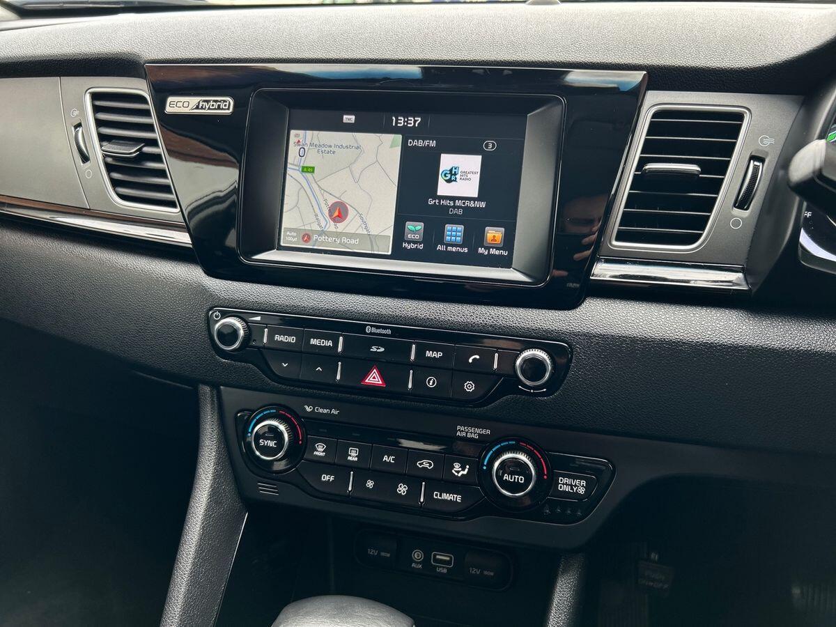 Used Kia Niro 2017 for sale - 78084127: Photo 9