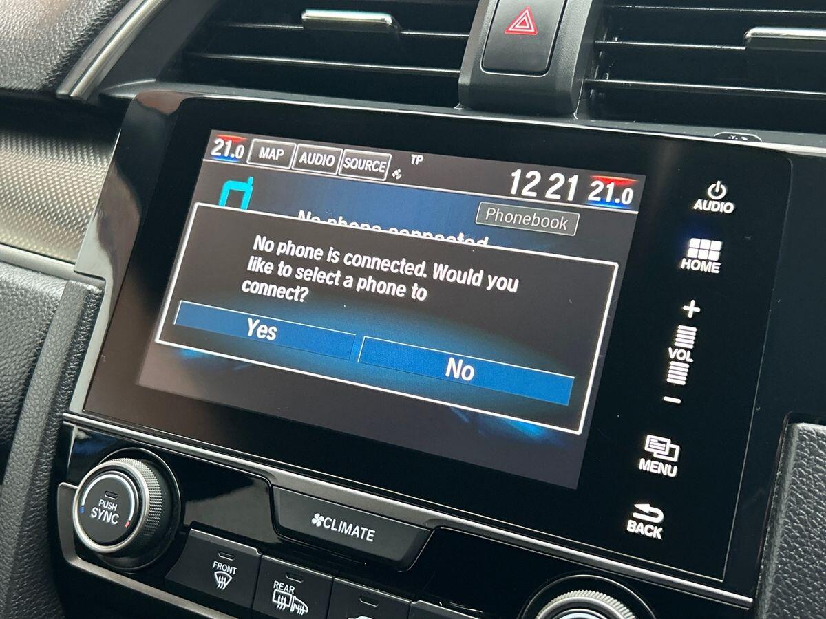 Used Honda Civic 2018 for sale - 76774581: Photo 24