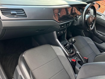 Used Volkswagen Polo 2020 for sale - 77415371: Photo