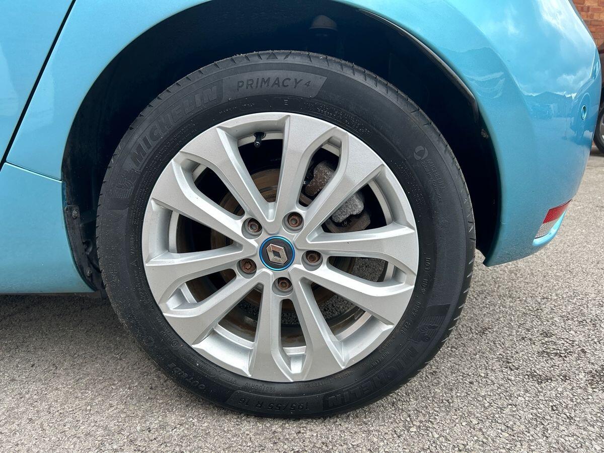 Used Renault Zoe 2021 for sale - 76412734: Photo 10
