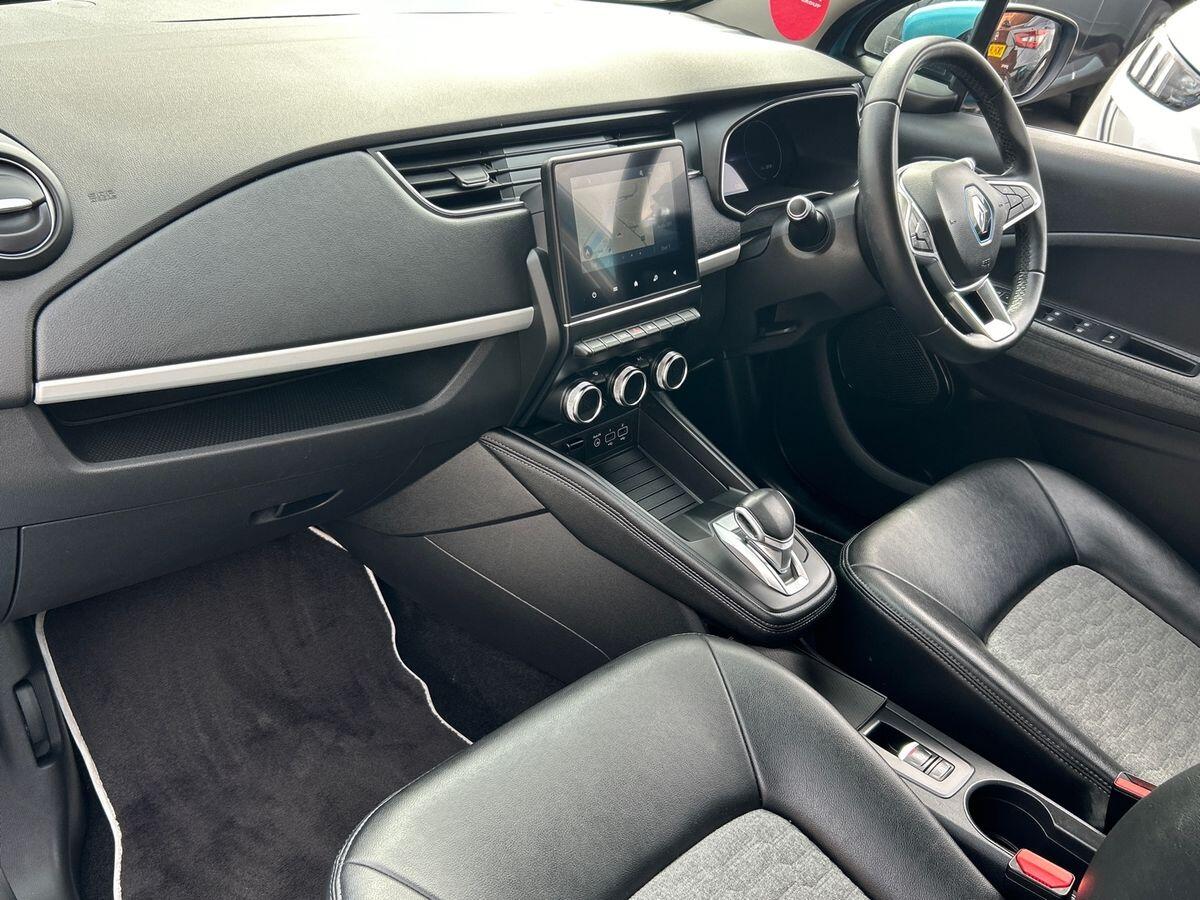 Used Renault Zoe 2021 for sale - 76412734: Photo 2
