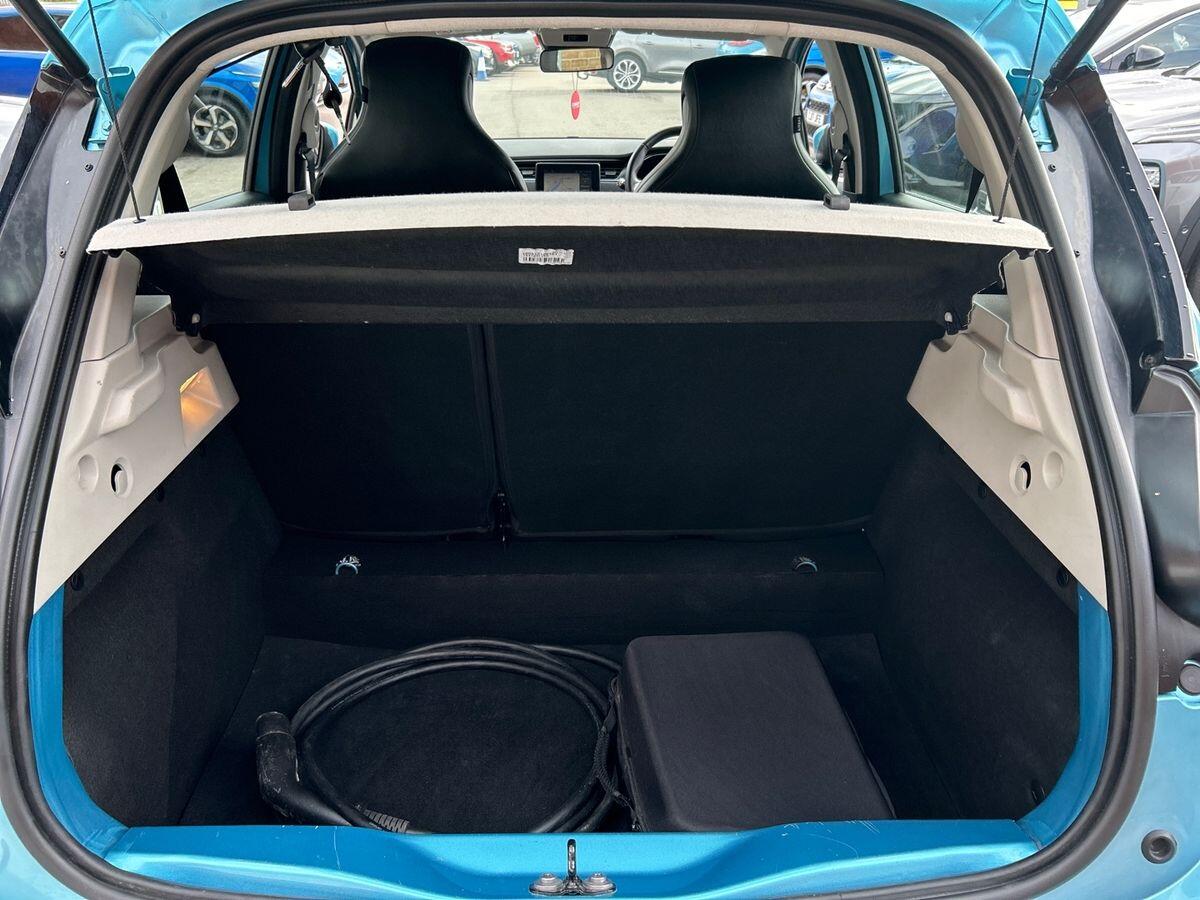 Used Renault Zoe 2021 for sale - 76412734: Photo 21