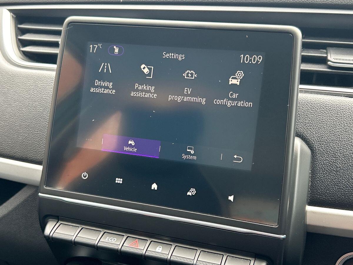 Used Renault Zoe 2021 for sale - 76412734: Photo 32