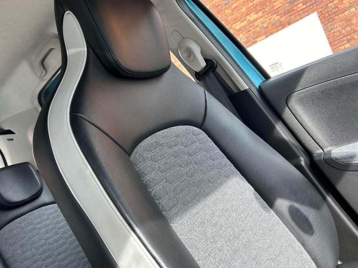 Used Renault Zoe 2021 for sale - 76412734: Photo 34