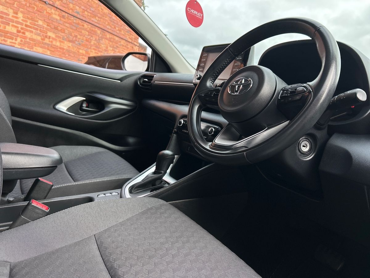 Used Toyota Yaris 2023 for sale - 76469263: Photo 14