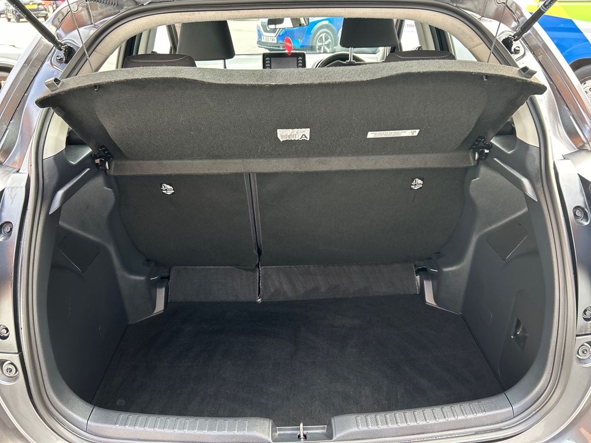 Used Toyota Yaris 2023 for sale - 76469263: Photo 20