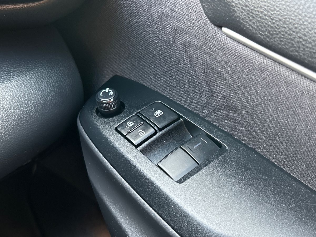 Used Toyota Yaris 2023 for sale - 76469263: Photo 21