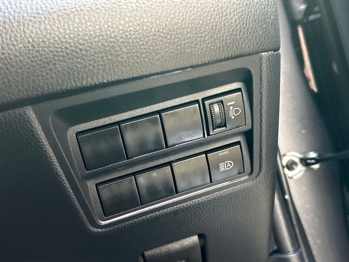 Used Toyota Yaris 2023 for sale - 76469263: Photo 23