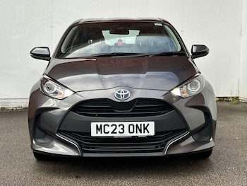 Used Toyota Yaris 2023 for sale - 76469263: Photo