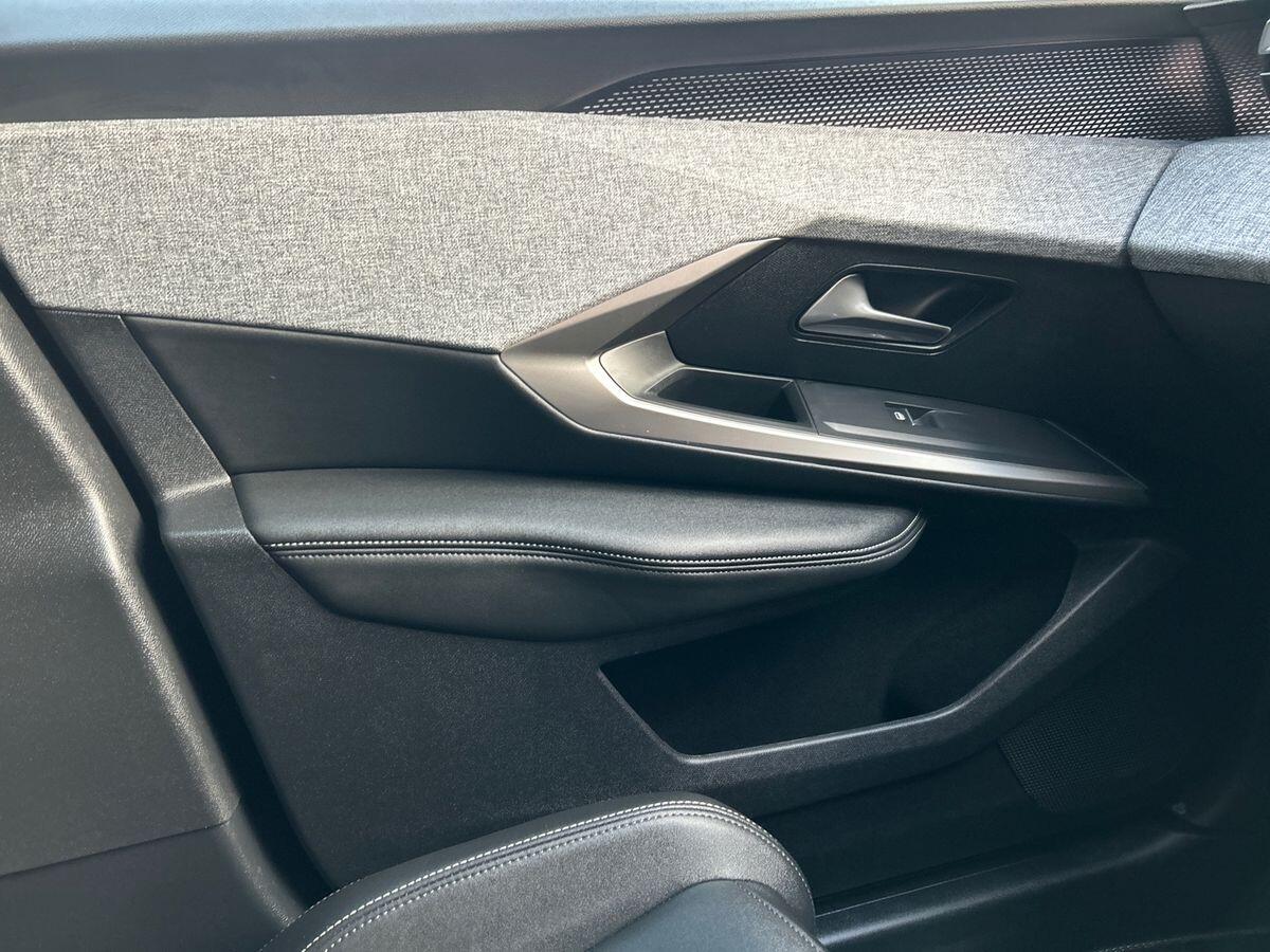 Used Peugeot 5008 2025 for sale - 76650534: Photo 34