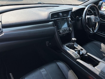 Used Honda Civic 2019 for sale - 79215720: Photo
