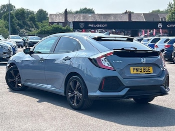 Used Honda Civic 2019 for sale - 79215720: Photo