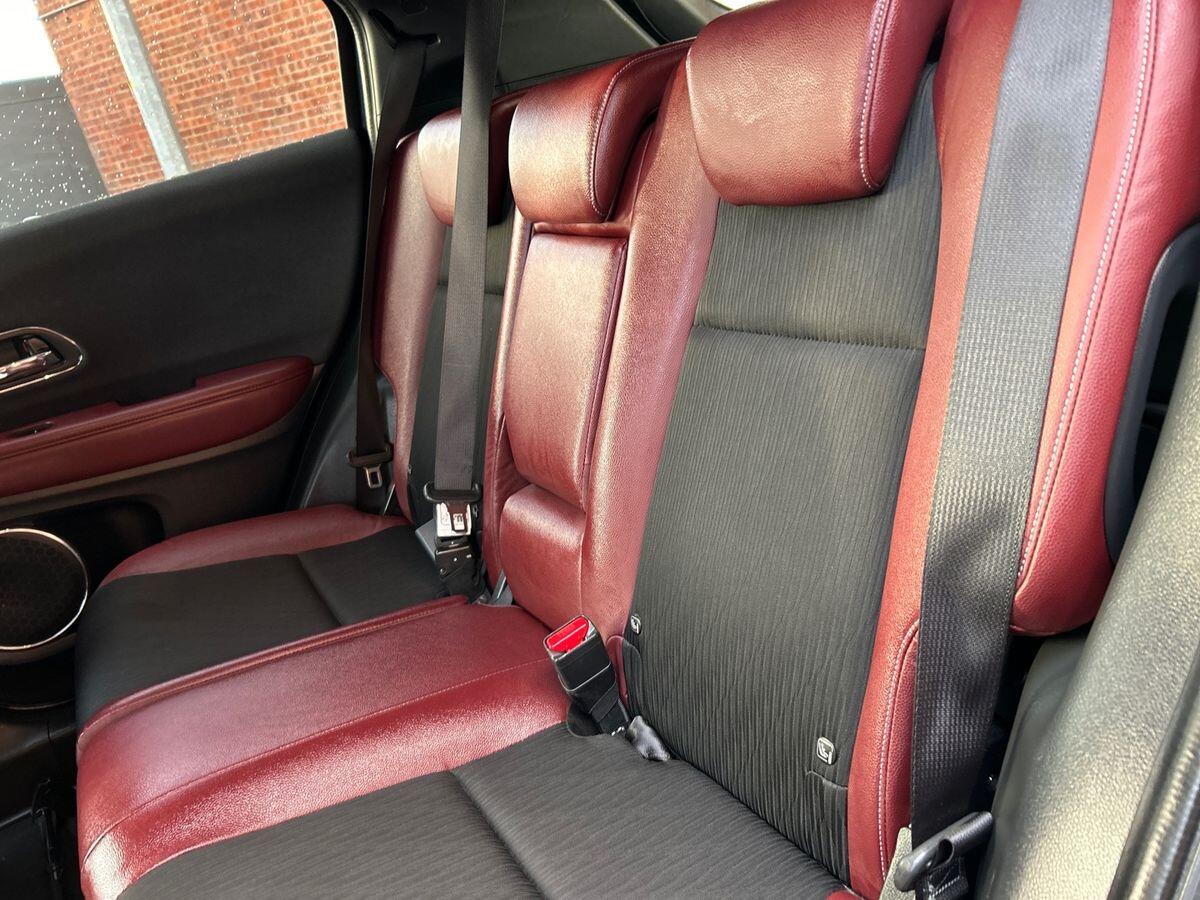 Used Honda HR-V 2019 for sale - 76625944: Photo 19