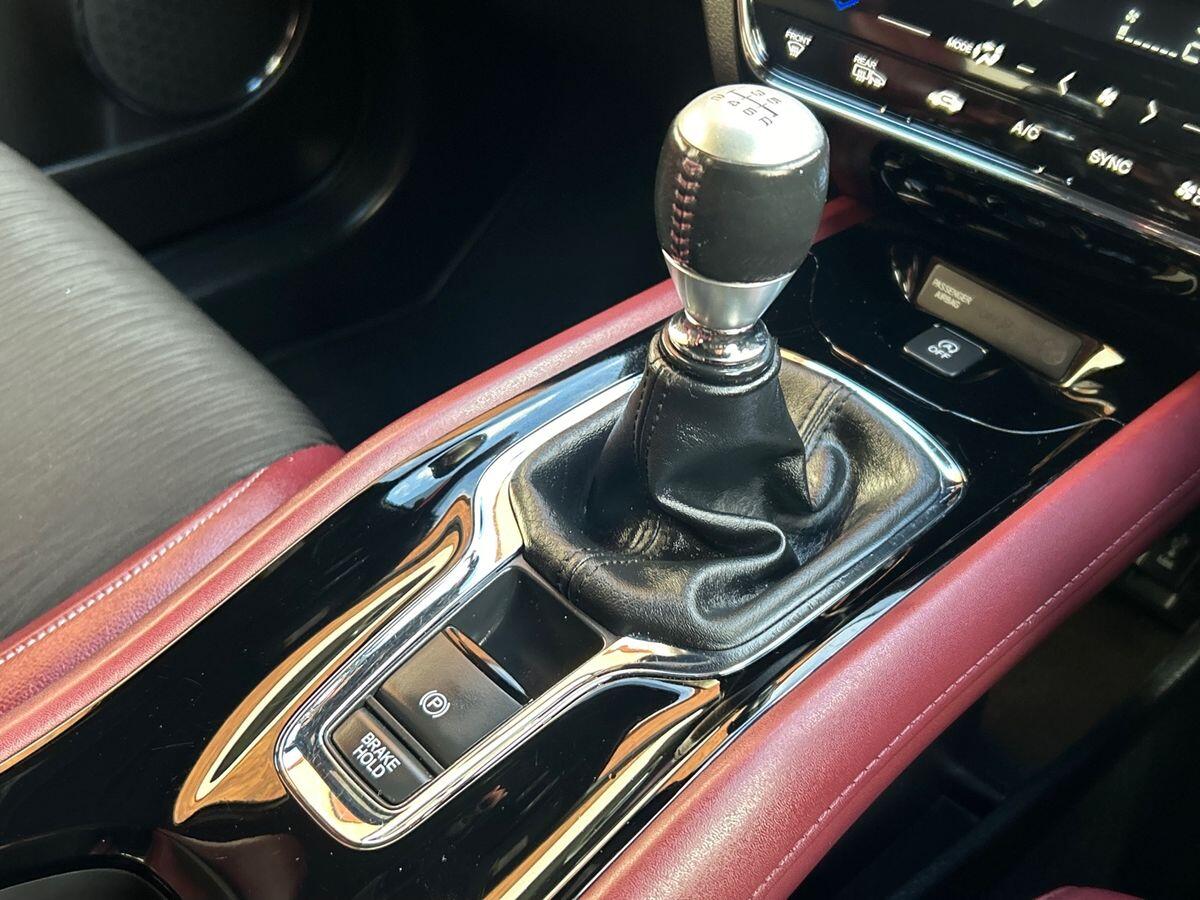 Used Honda HR-V 2019 for sale - 76625944: Photo 24