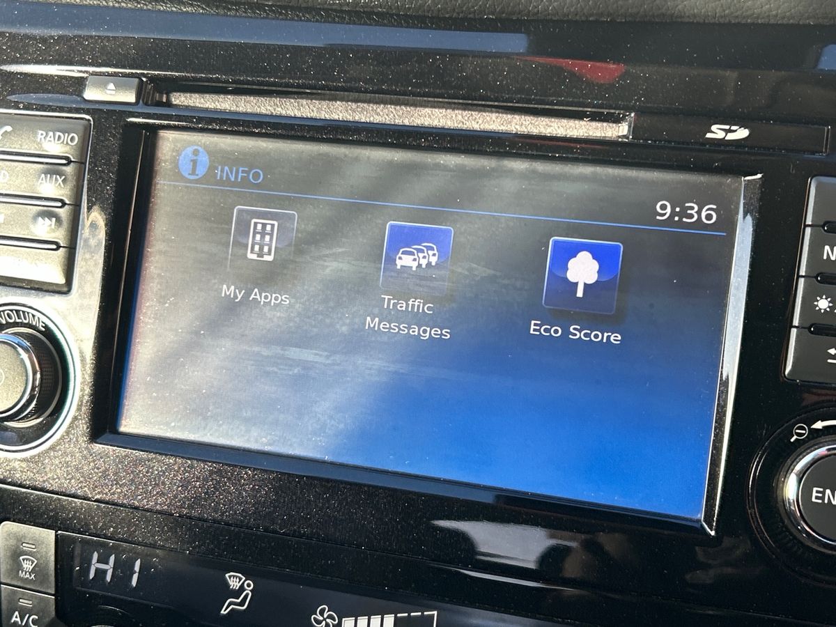 Used Nissan Qashqai 2017 for sale - 77350733: Photo 30