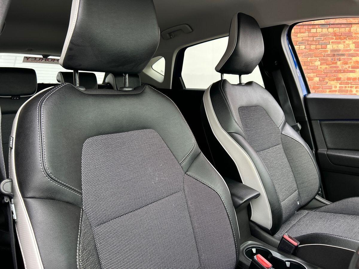 Used Renault Captur 2021 for sale - 76065322: Photo 17
