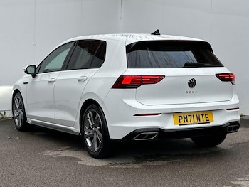 Used Volkswagen Golf 2021 for sale - 76220136: Photo
