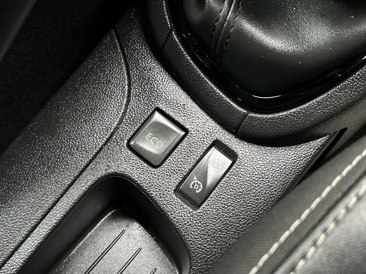 Used Renault Clio 2018 for sale - 76595844: Photo 22