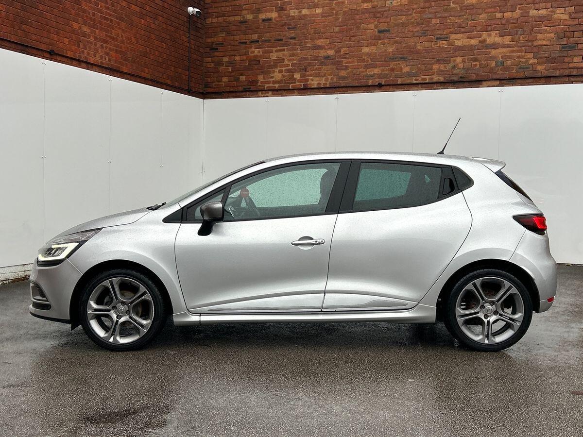 Used Renault Clio 2018 for sale - 76595844: Photo 6