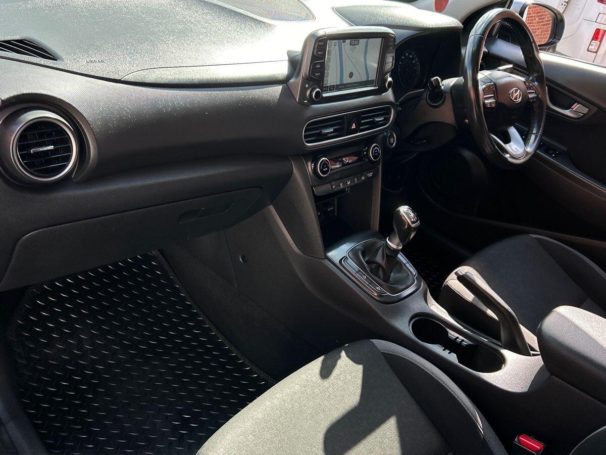 Used Hyundai KONA 2019 for sale - 76065325: Photo 2