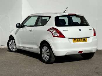 Used Suzuki Swift 2017 for sale - 74741542: Photo