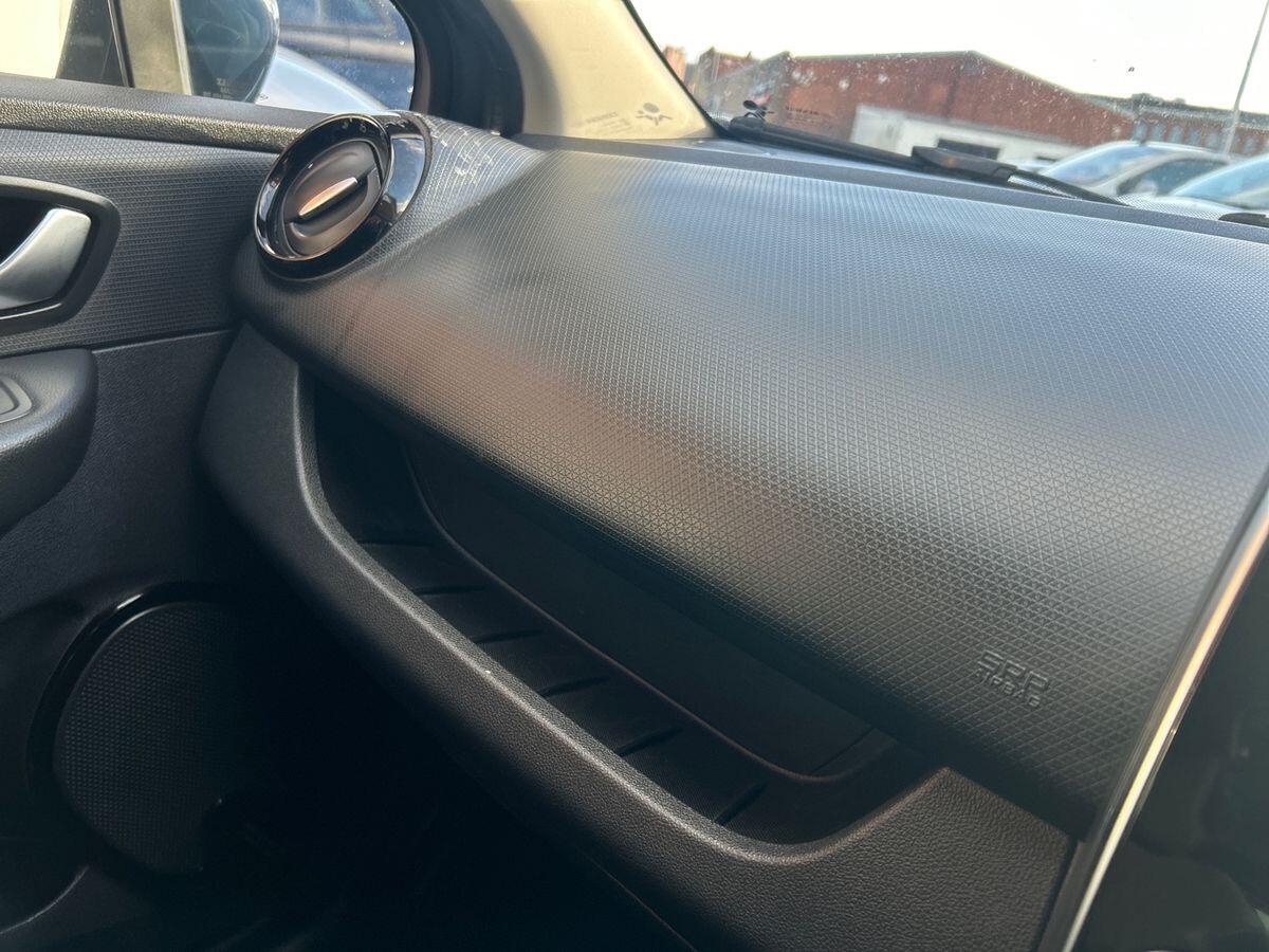 Used Renault Clio 2019 for sale - 77128867: Photo 36