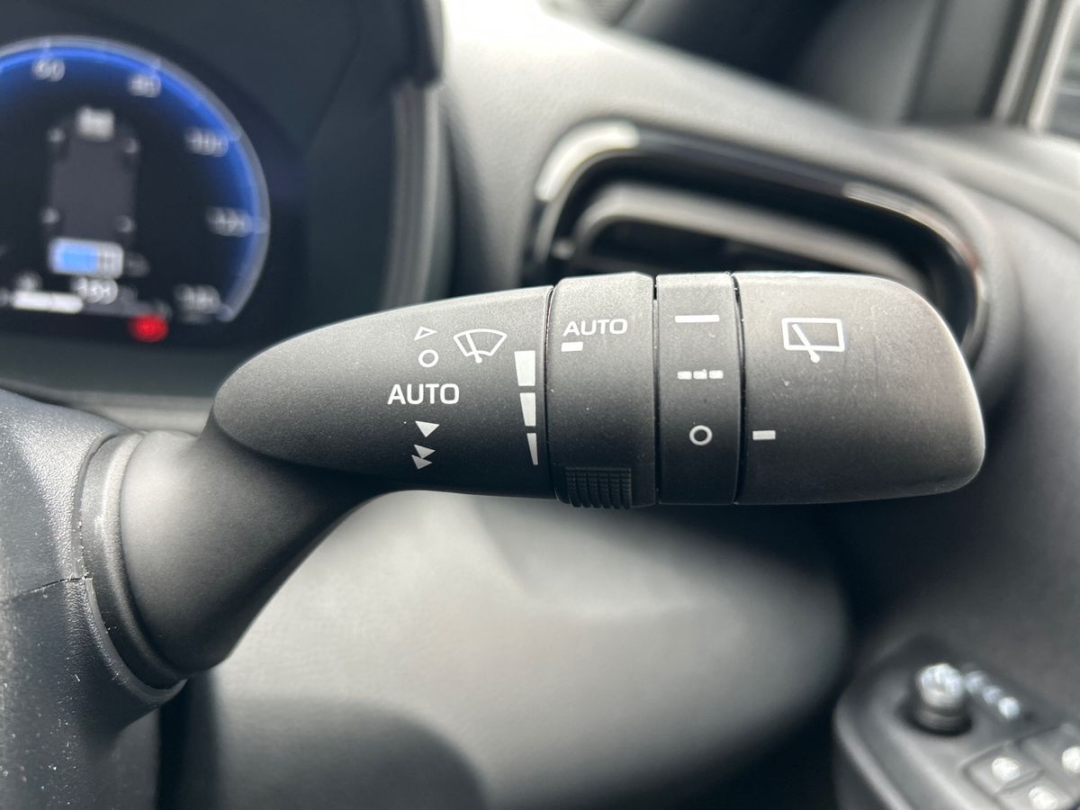 Used Toyota Yaris Cross 2025 for sale - 78084210: Photo 30