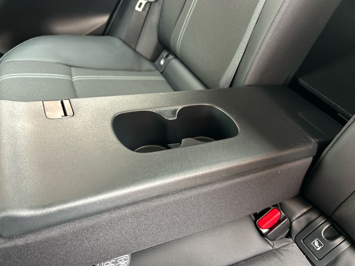 Used Toyota Yaris Cross 2025 for sale - 78084210: Photo 45