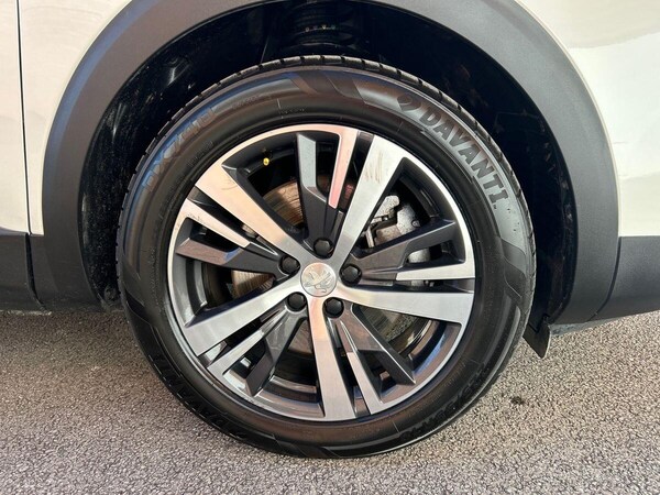 Used Peugeot 3008 2024 for sale - 76300180: Photo 12
