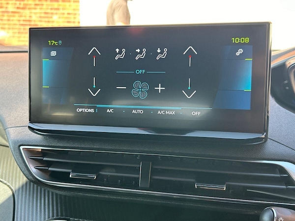 Used Peugeot 3008 2024 for sale - 76300180: Photo 27
