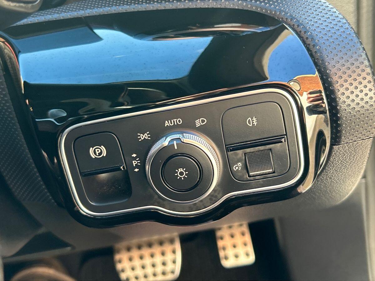 Used Mercedes-Benz A-Class 2019 for sale - 76090343: Photo 23