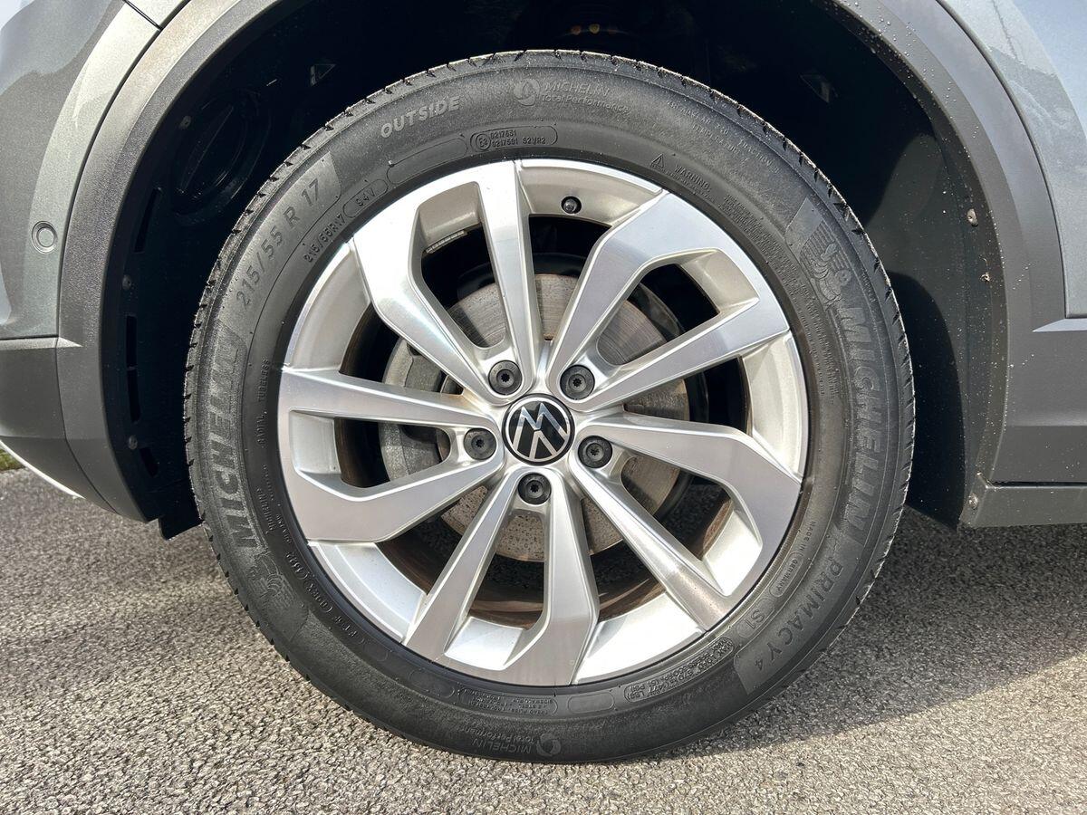 Used Volkswagen T-Roc 2023 for sale - 77589573: Photo 10