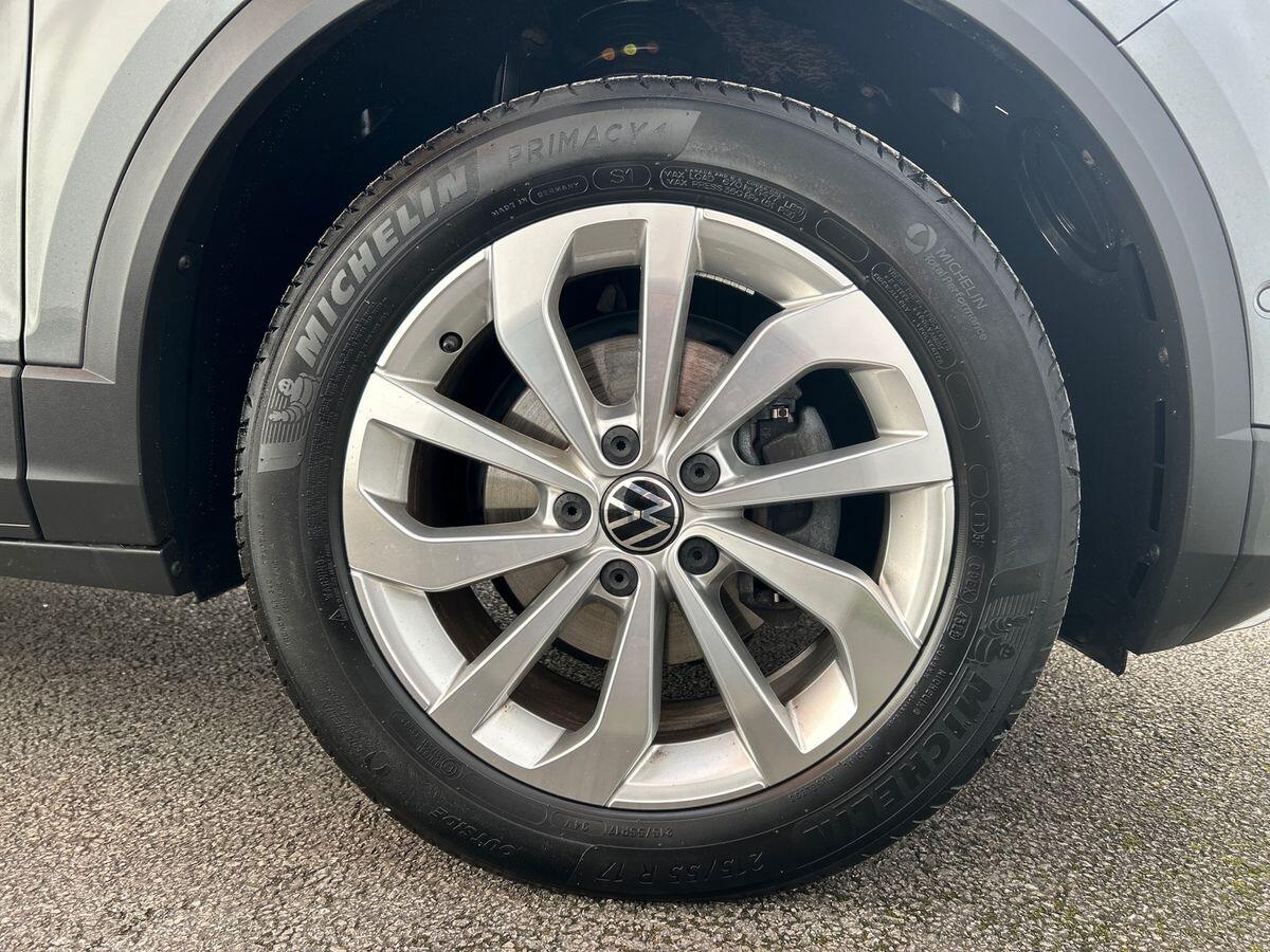 Used Volkswagen T-Roc 2023 for sale - 77589573: Photo 13