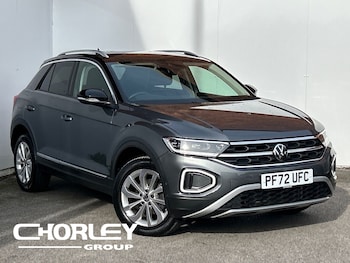 Used Volkswagen T-Roc 2023 for sale - 77589573: Photo