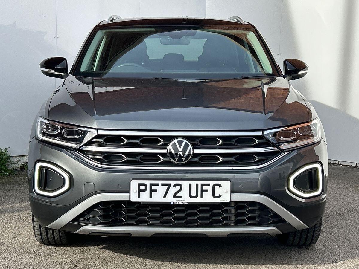 Used Volkswagen T-Roc 2023 for sale - 77589573: Photo 4