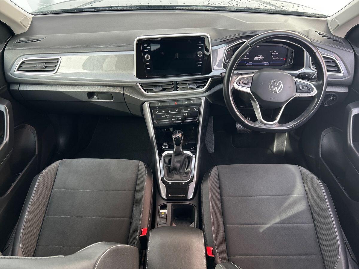 Used Volkswagen T-Roc 2023 for sale - 77589573: Photo 7