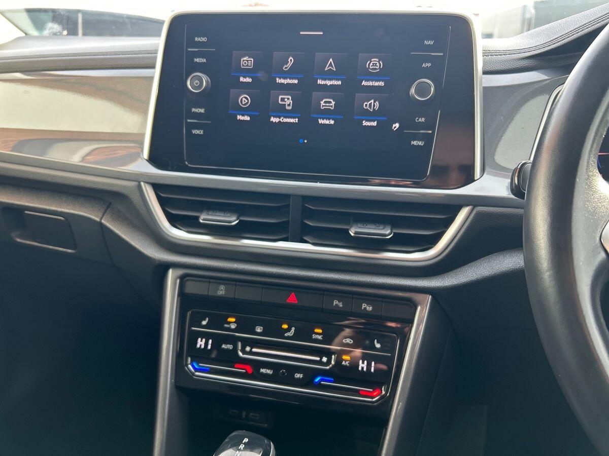 Used Volkswagen T-Roc 2023 for sale - 77589573: Photo 9