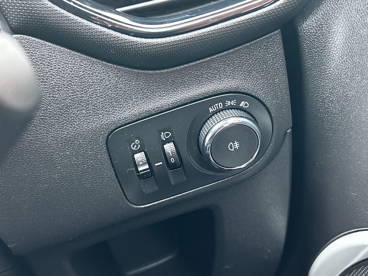 Used Vauxhall Crossland X 2020 for sale - 77432062: Photo 23