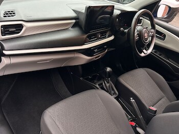 Used Suzuki Swift 2025 for sale - 77257848: Photo