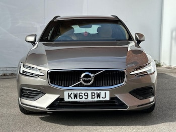 Used Volvo V60 2019 for sale - 76017513: Photo 4