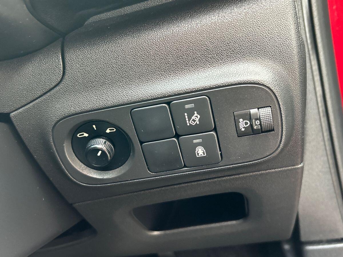 Used Citroen C3 2018 for sale - 76558089: Photo 23