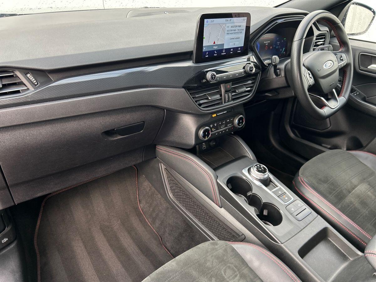 Used Ford Kuga 2023 for sale - 77829405: Photo 2