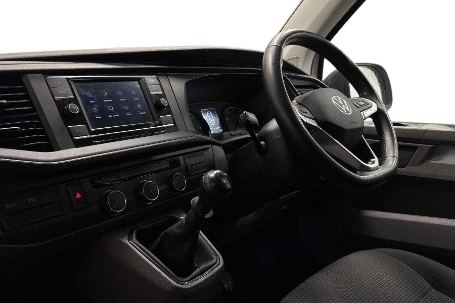 Used Volkswagen Transporter 2024 for sale - 76436058: Photo 4