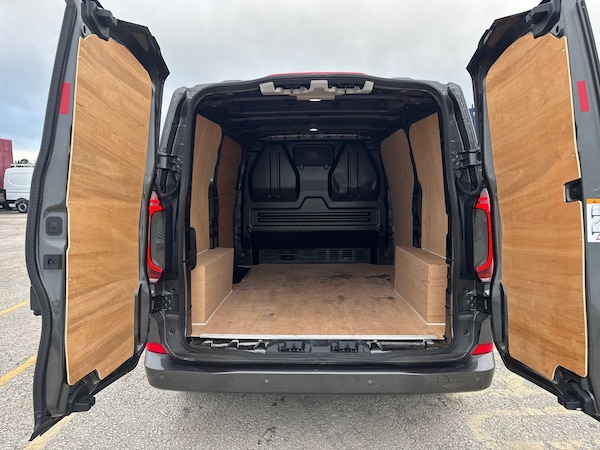 Used Volkswagen e-Transporter 2025 for sale - 76141401: Photo 11