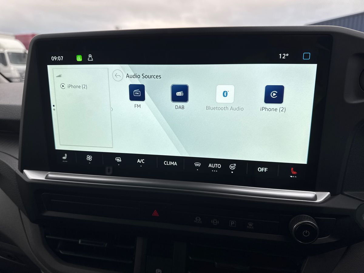 Used Volkswagen Transporter 2025 for sale - 76718602: Photo 28