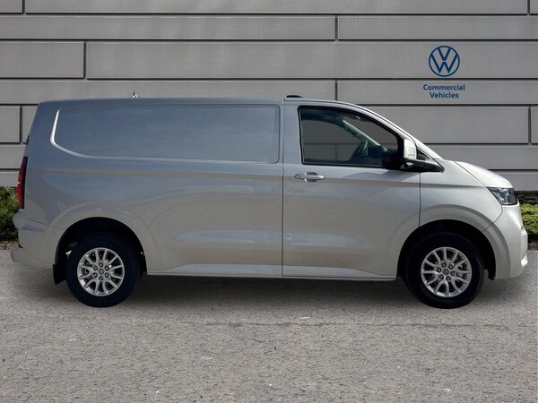 Used Volkswagen Transporter 2025 for sale - 76236547: Photo 13