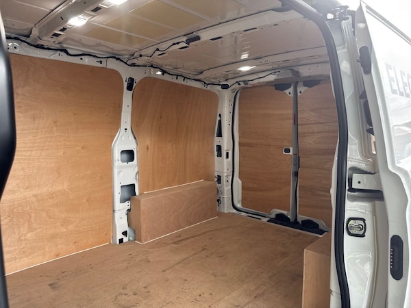 Used Volkswagen e-Transporter 2025 for sale - 75804030: Photo 10
